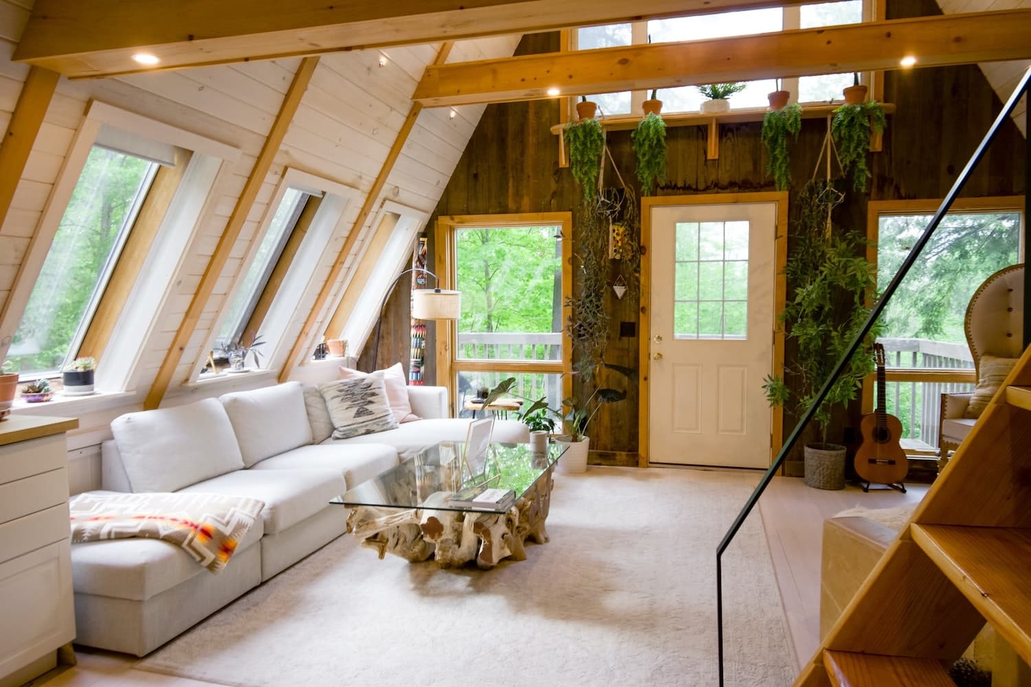 Cozy residential rental room setup used on Airbnb host insurance article.